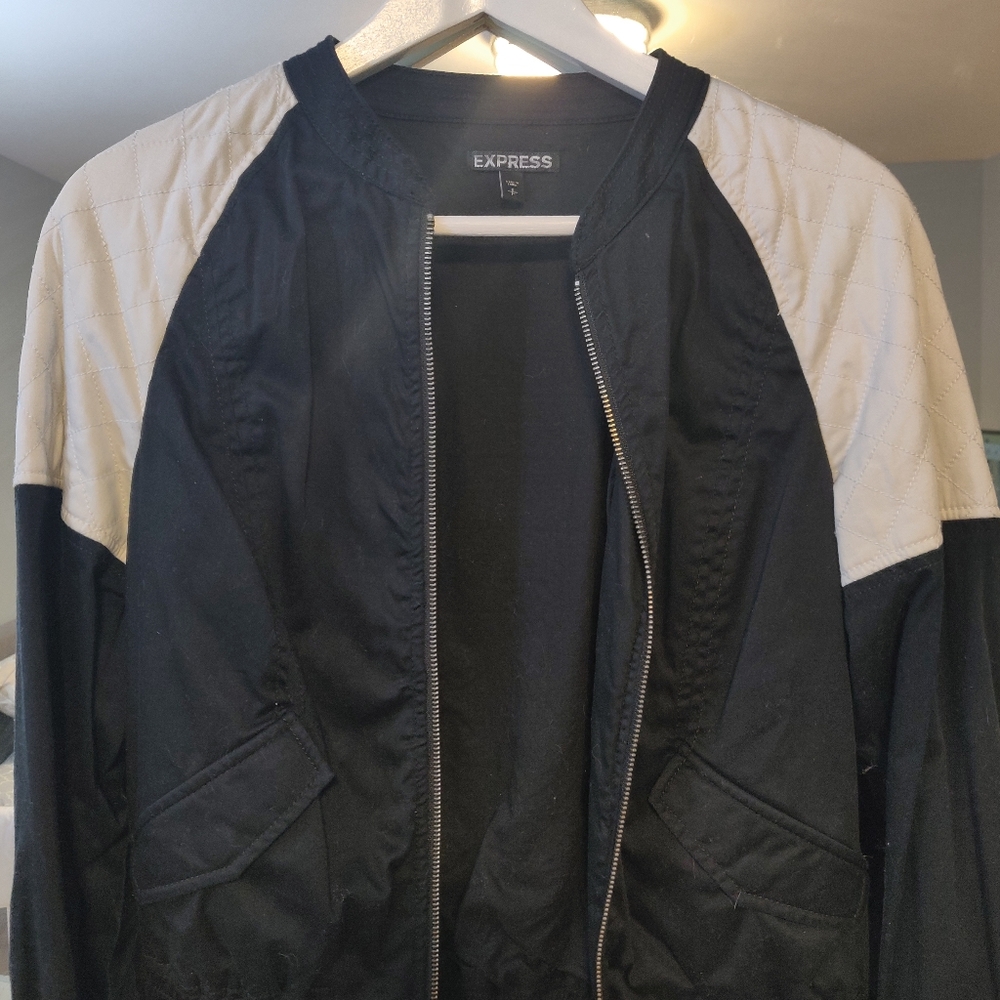 Express women's bomber